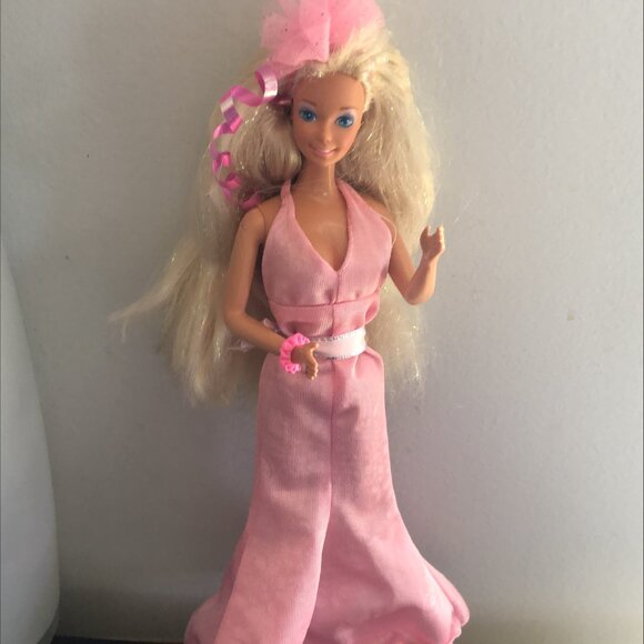 1990's Barbie doll - Picture 2 of 3